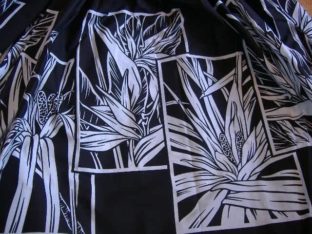 パウスカート★極楽鳥花★イエイエ★黒地Ｘ白柄