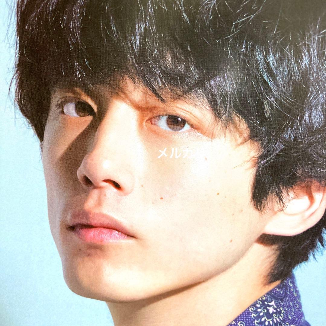 34  俳優 坂口健太郎 さん 掲載ページ 切り抜き