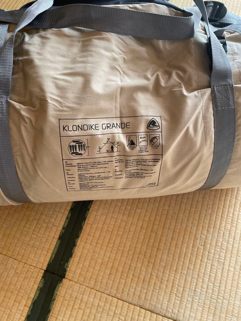 Robens ローベンス テント クロンダイクグランデ  豪華なキャンプに最適