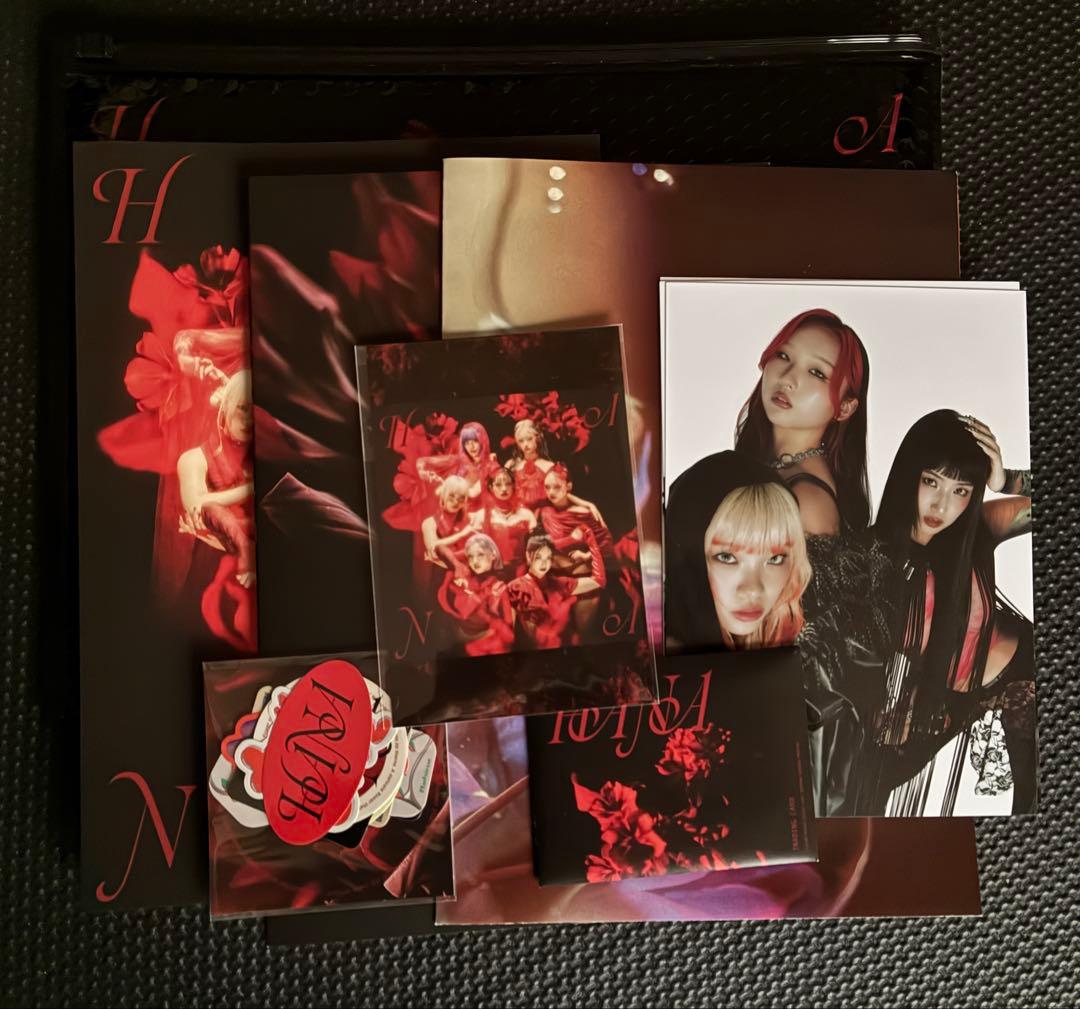 HANA 1st Album HANA 完全初回限定盤 BL