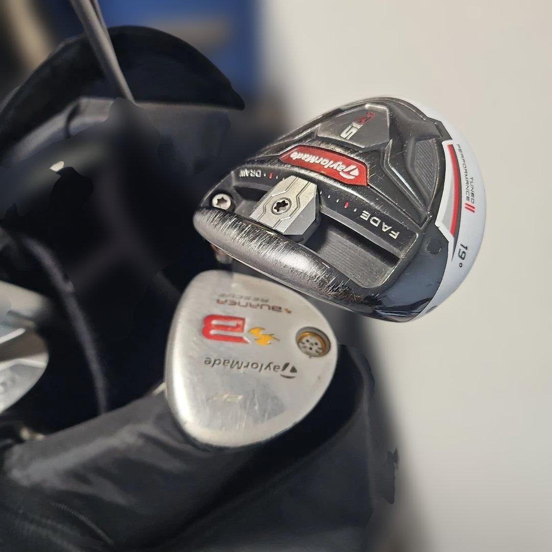 TaylorMade ゴルフキャディバッグセット