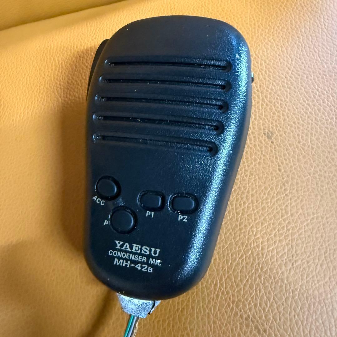 八重洲 FT-100D 無線機