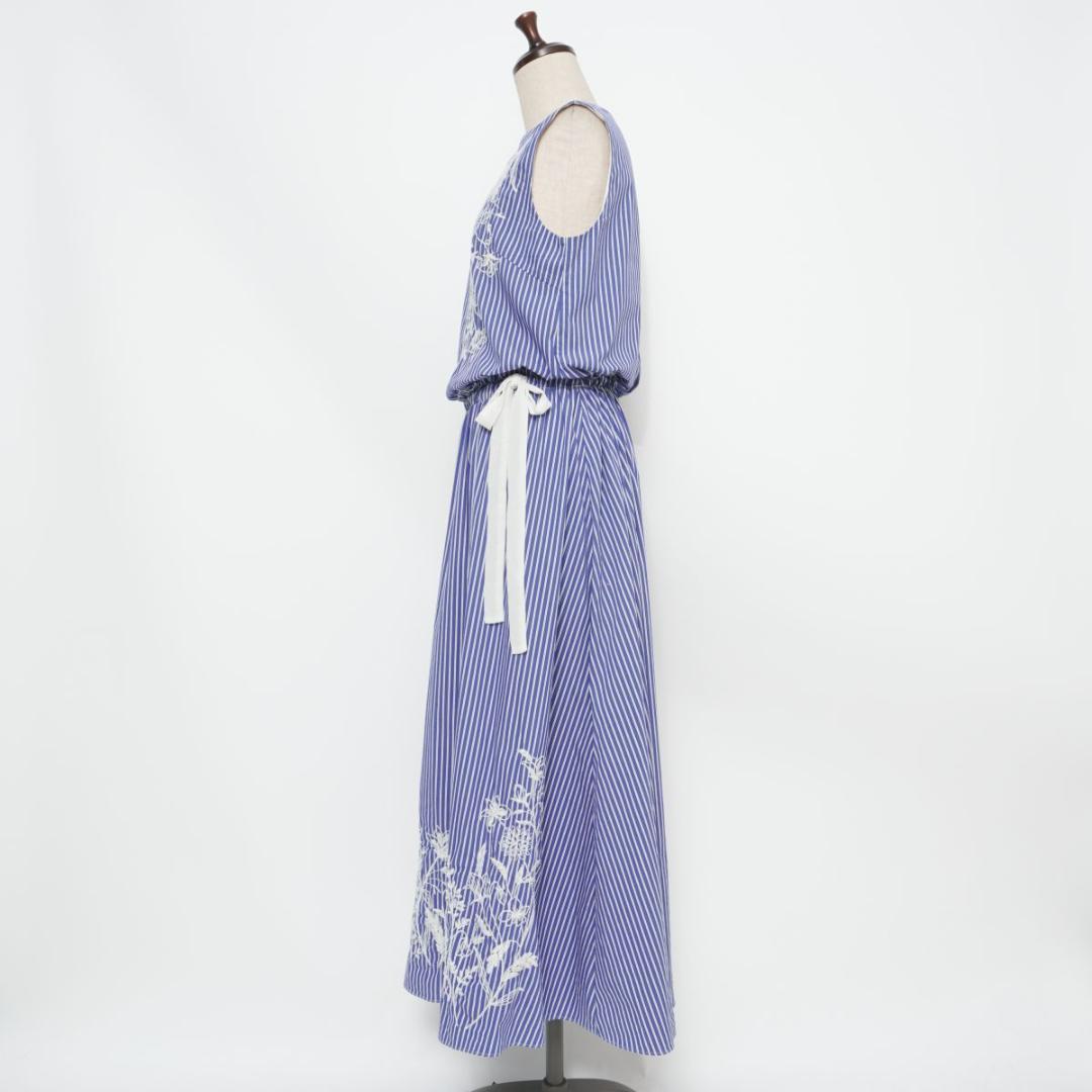 美品 グレースコンチネンタル 刺繍ロングワンピース 青 サイズ36*JD315