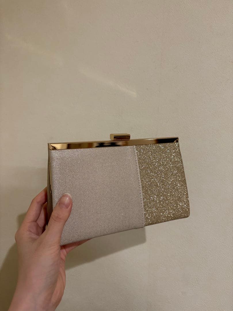 ★使用一度美品【AIMER】バイカラーBOXクラッチパーティーバッグベージュ