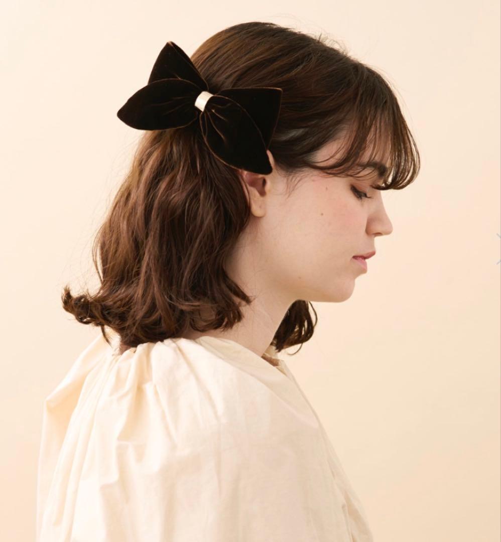 【激レア】 アレクサンドゥル 8cm ベロア バレッタ　リボン ヘアピン