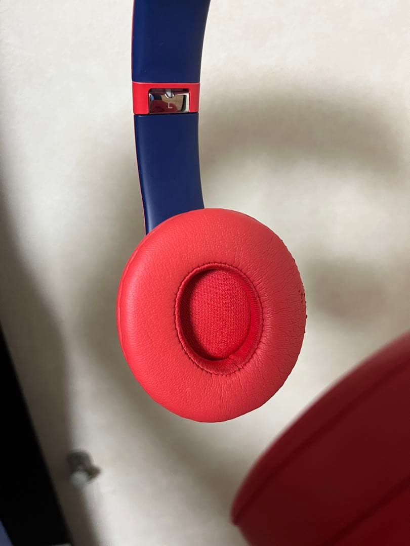 Beats solo3 ワイヤレスヘッドホン 赤