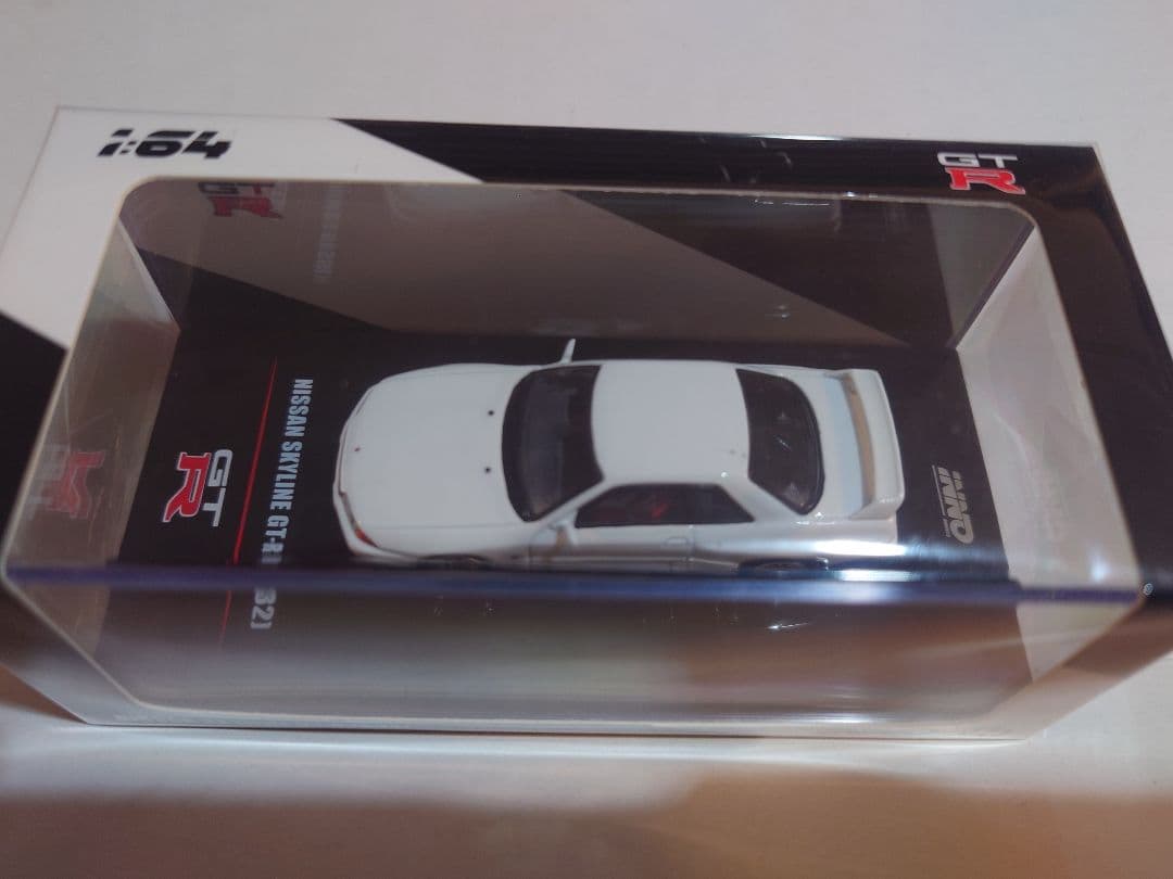 イノモデル　日産　スカイライン　GT-R R32 BNR32 1/64