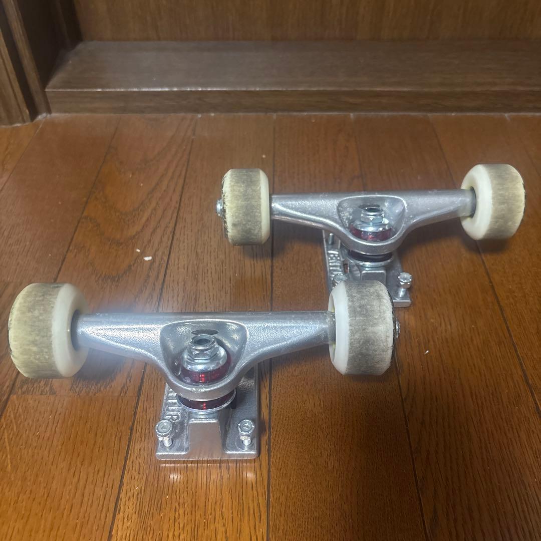 venture 5.2 low ベンチャートラック　スケートボード　スケボー