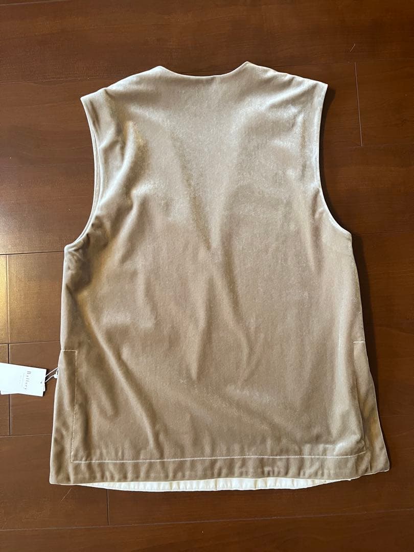 【新品未使用】Ballseyベージュ Vネック ノースリーブ ベスト