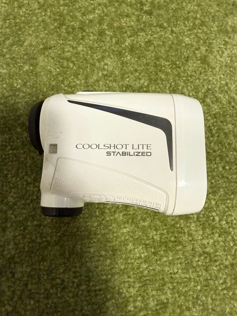 Nikon Coolshot Lite ゴルフ用距離計ブリーフィングケースと電池
