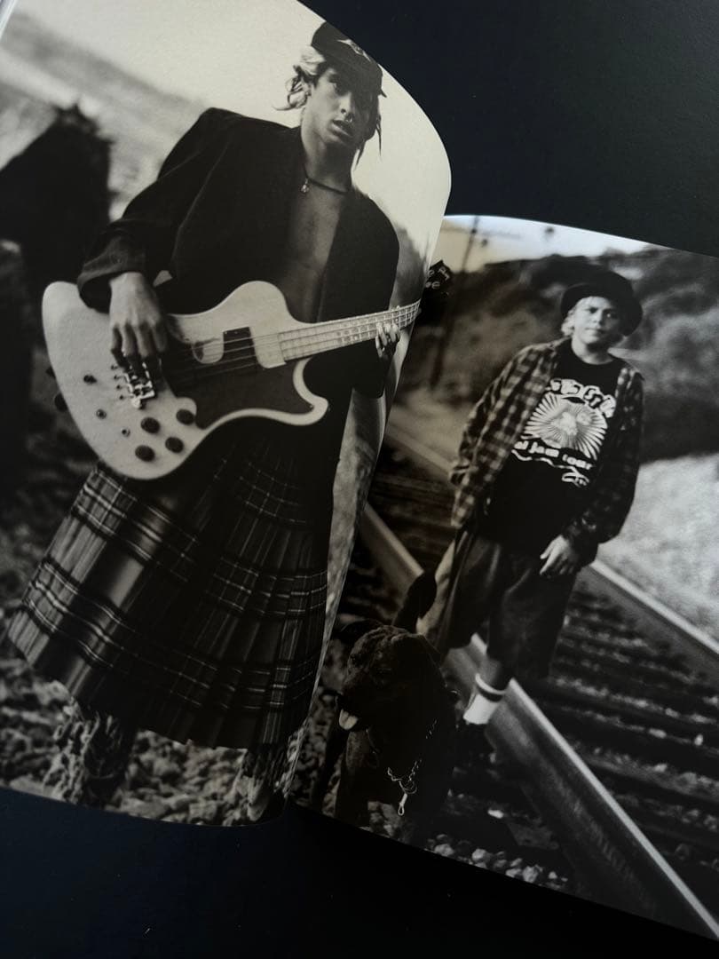 アート・デザイン・音楽 BRANDED YOUTH by BRUCE WEBER