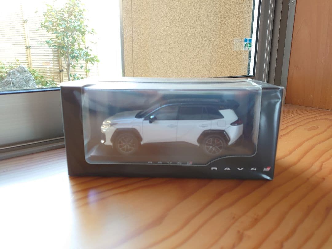 【st8000さま専用】新型RAV4　GRスポーツ　ブラック×プラチナホワイト