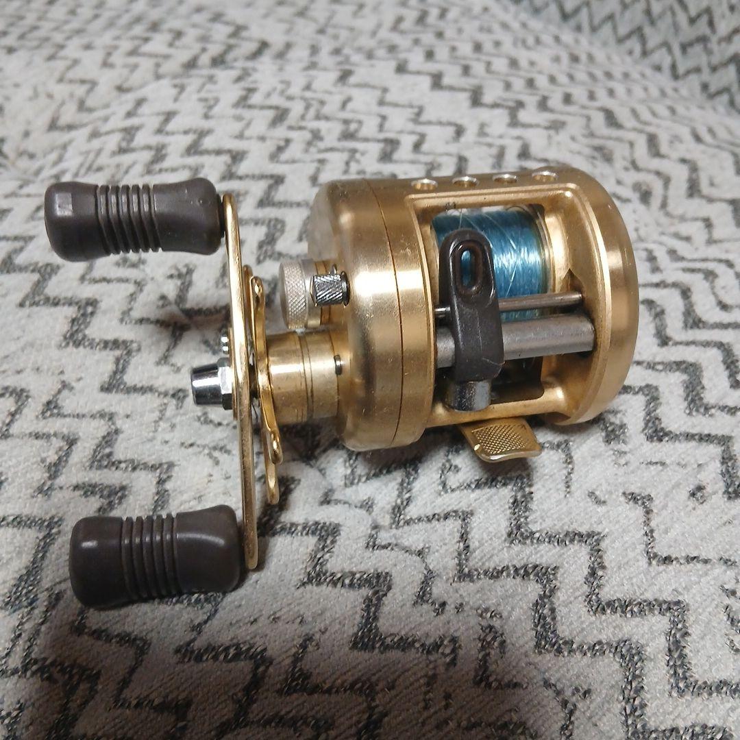 SHIMANO CALCUTTA ゴールドリール