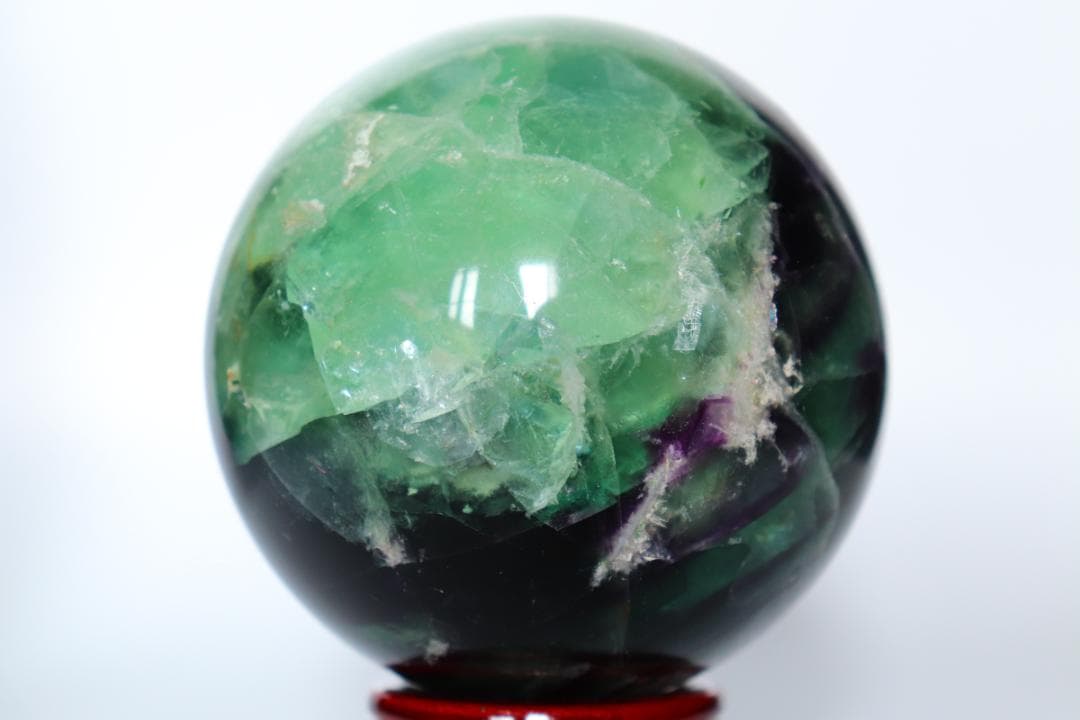 【本物保証】虹入り フローライト 1.5kg 丸玉 スフィア 天然石 送料無料