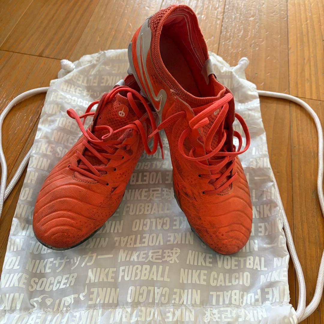 Nike ティエンポレジェンド10 FG サッカースパイク　ナップサック