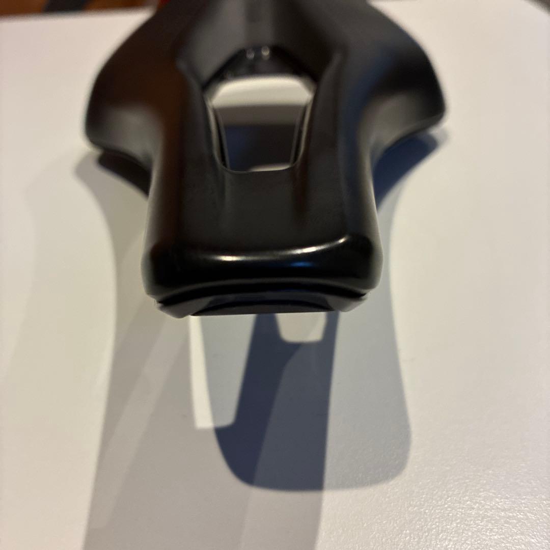 fi’zi:k フィジーク Tempo Argo R3サドル 150mm