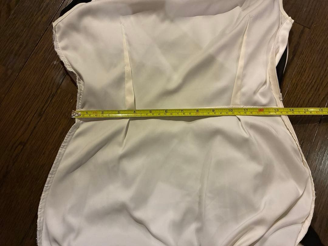 JENNEジェンヌ　2wayケープレイヤードワンピース