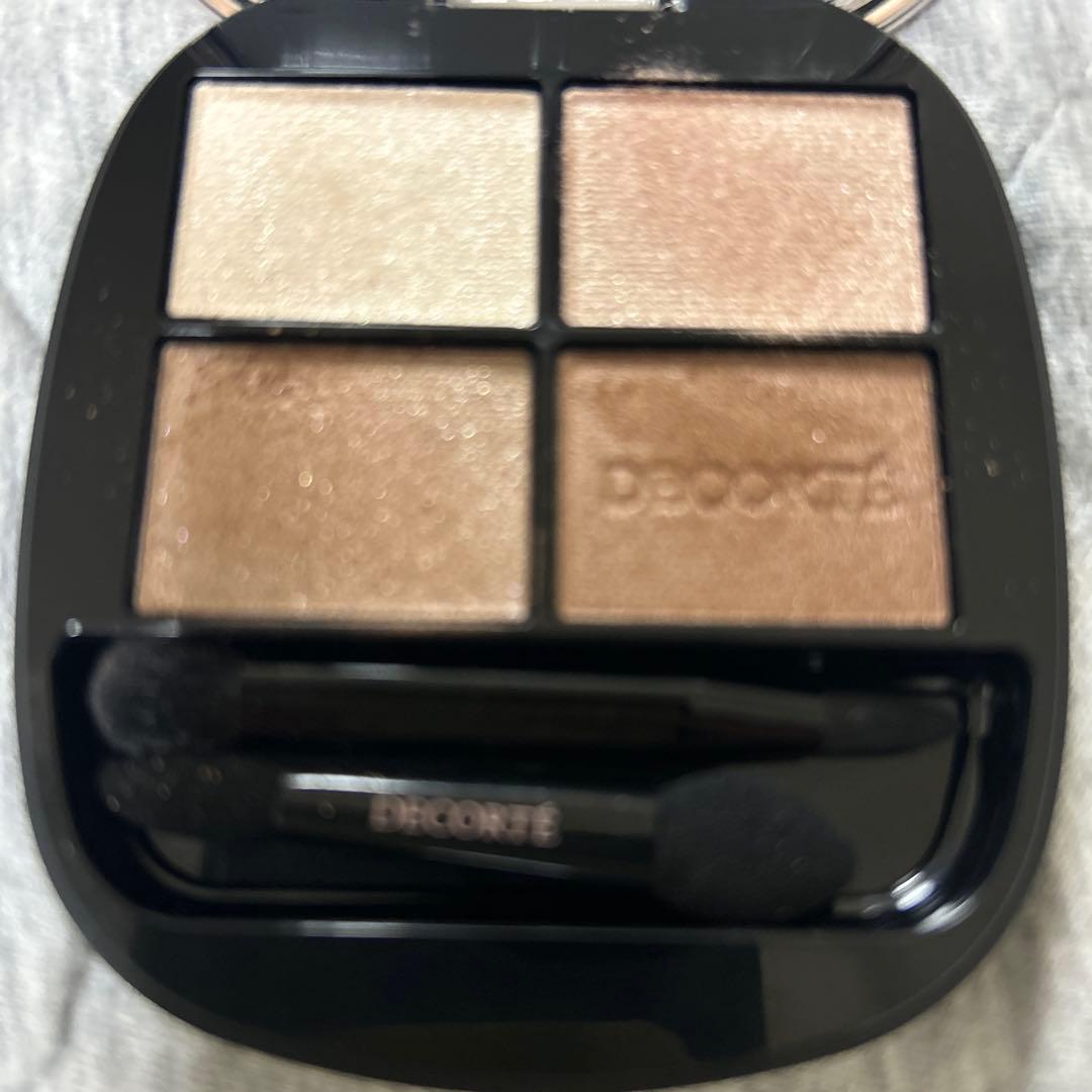 DECORTEスキンシャドウ デザイニングパレット 01 RosyBrown