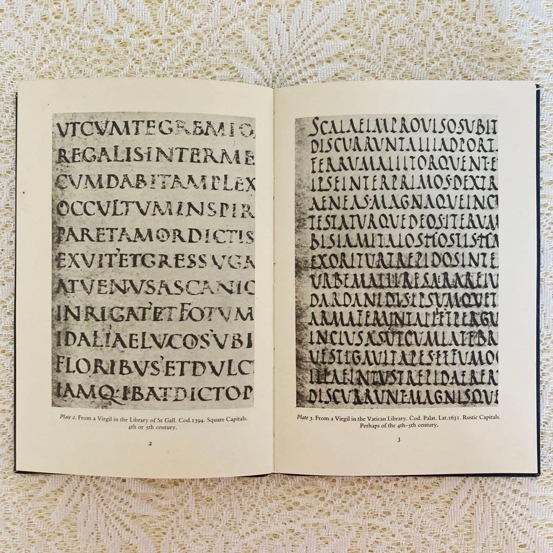 洋書　古書　初版　A Book of Scripts　キングペンギンNo.48