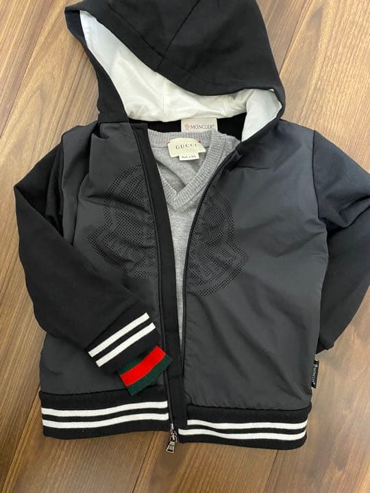 GUCCI グッチ　セーター