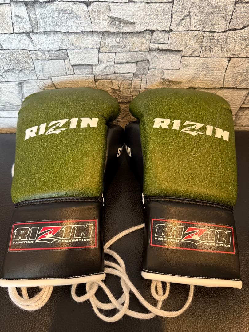 RIZINグローブ　ボクシンググローブ