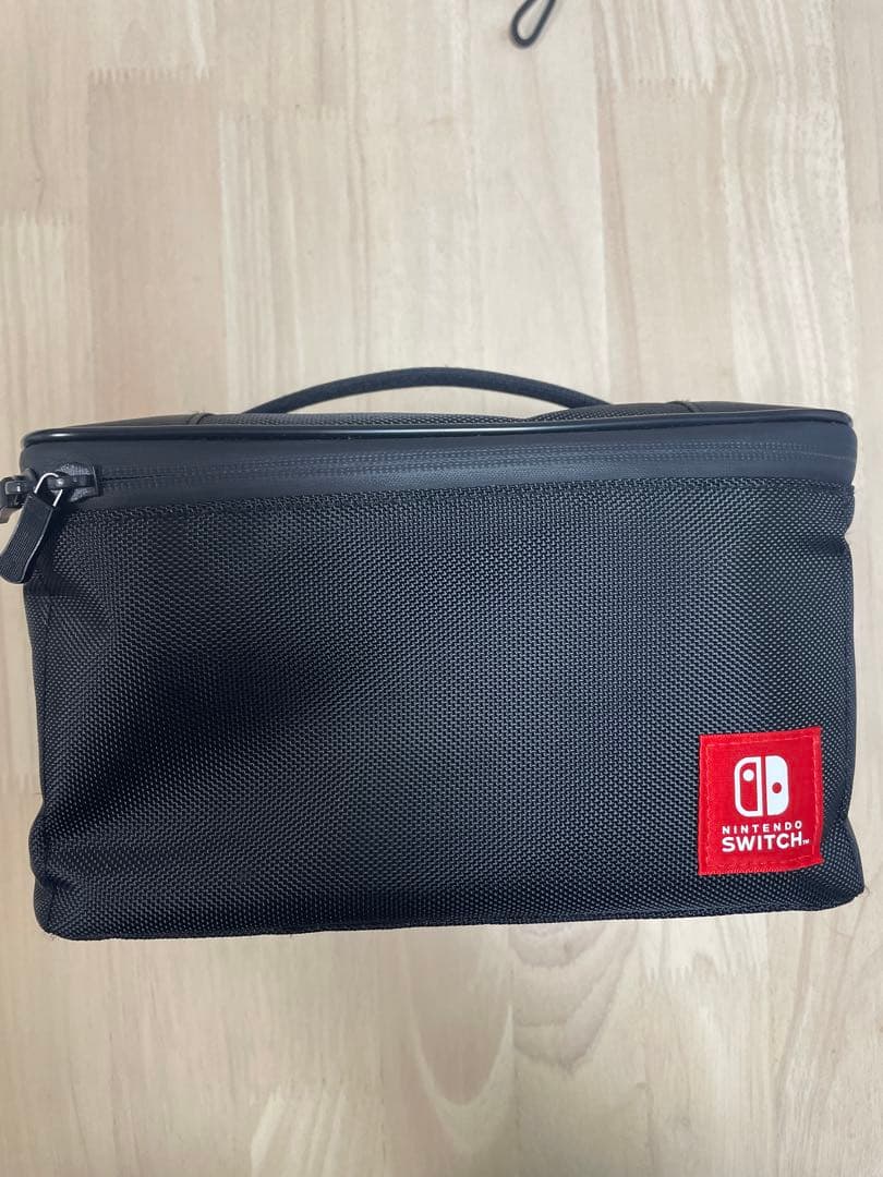 【ホリパッド/ケース付】Nintendo Switch ニンテンドースイッチ本体