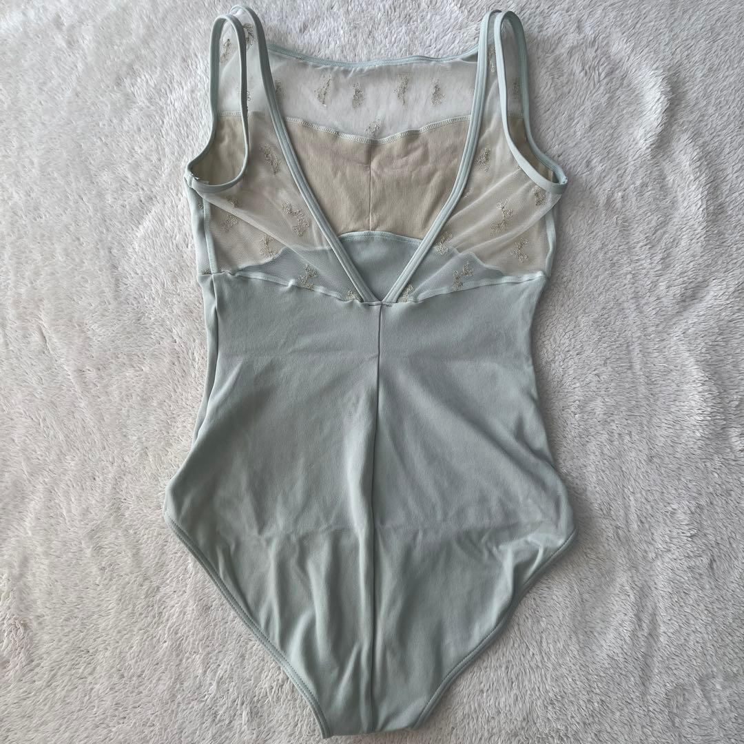 美品　チャコット　レオタード　M Chacott