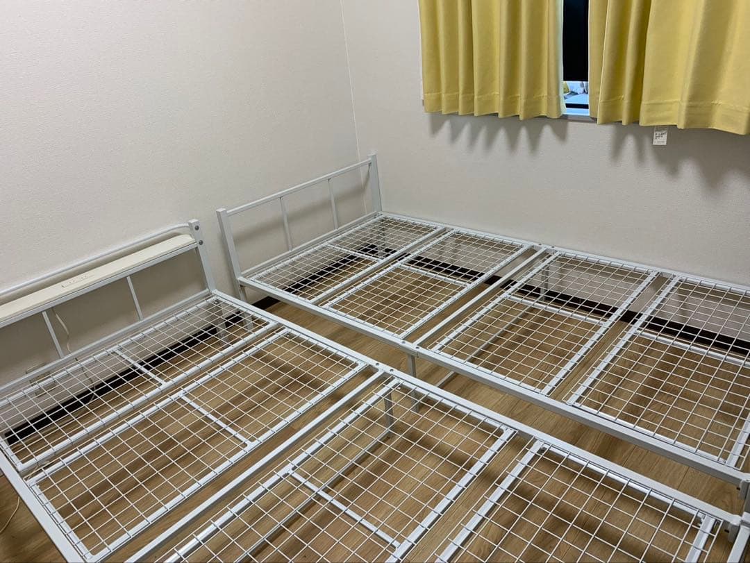 ニトリ　パイプベッド