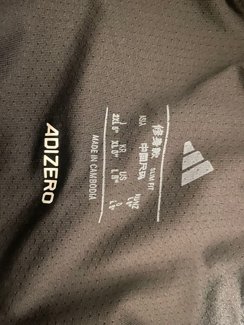 adidas ADIZERO SPLIT SHORT ブラック