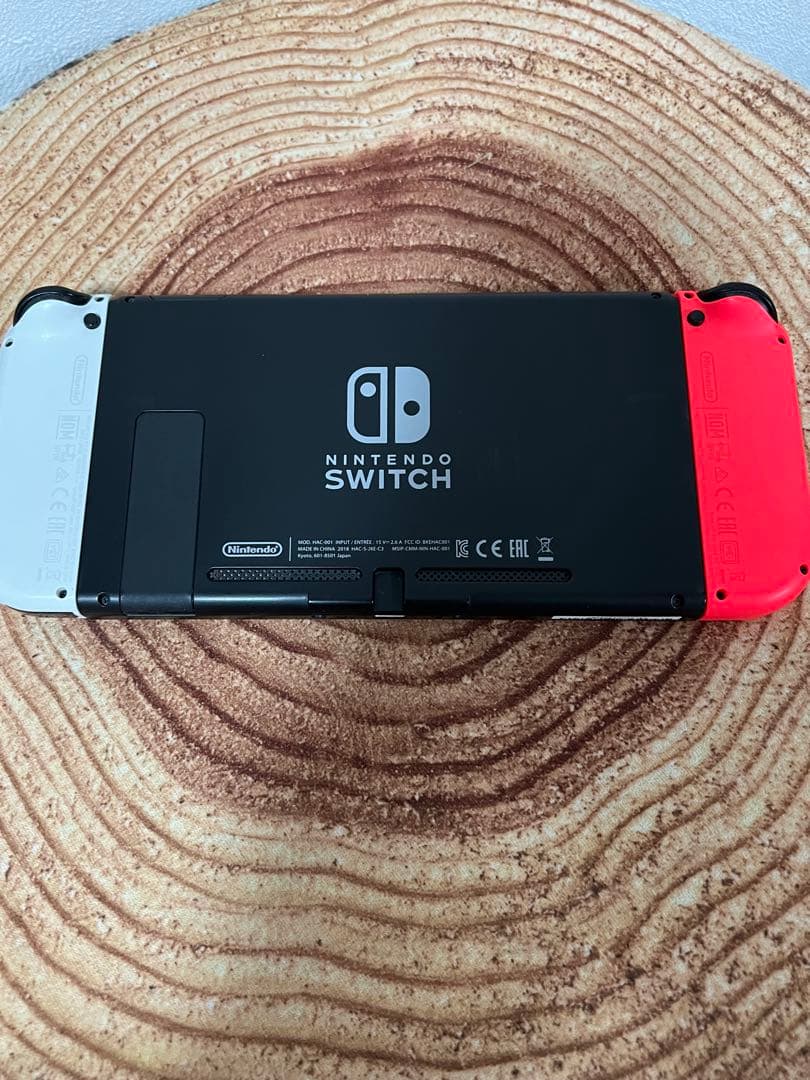 Nintendo Switch ニンテンドースイッチ本体レッド/ホワイト箱無し