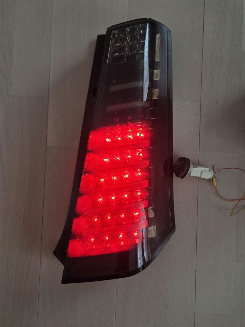 ワゴンRスティングレーMH23S　ヴァレンティ LED テールライト