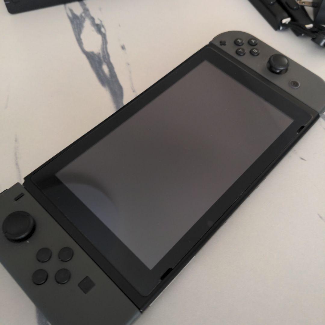 Nintendo　Switch本体セット　グレー　箱無し　美品