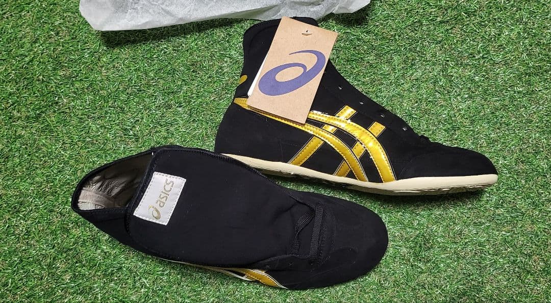 asics レスリングシューズ 黒/金 ハイカット