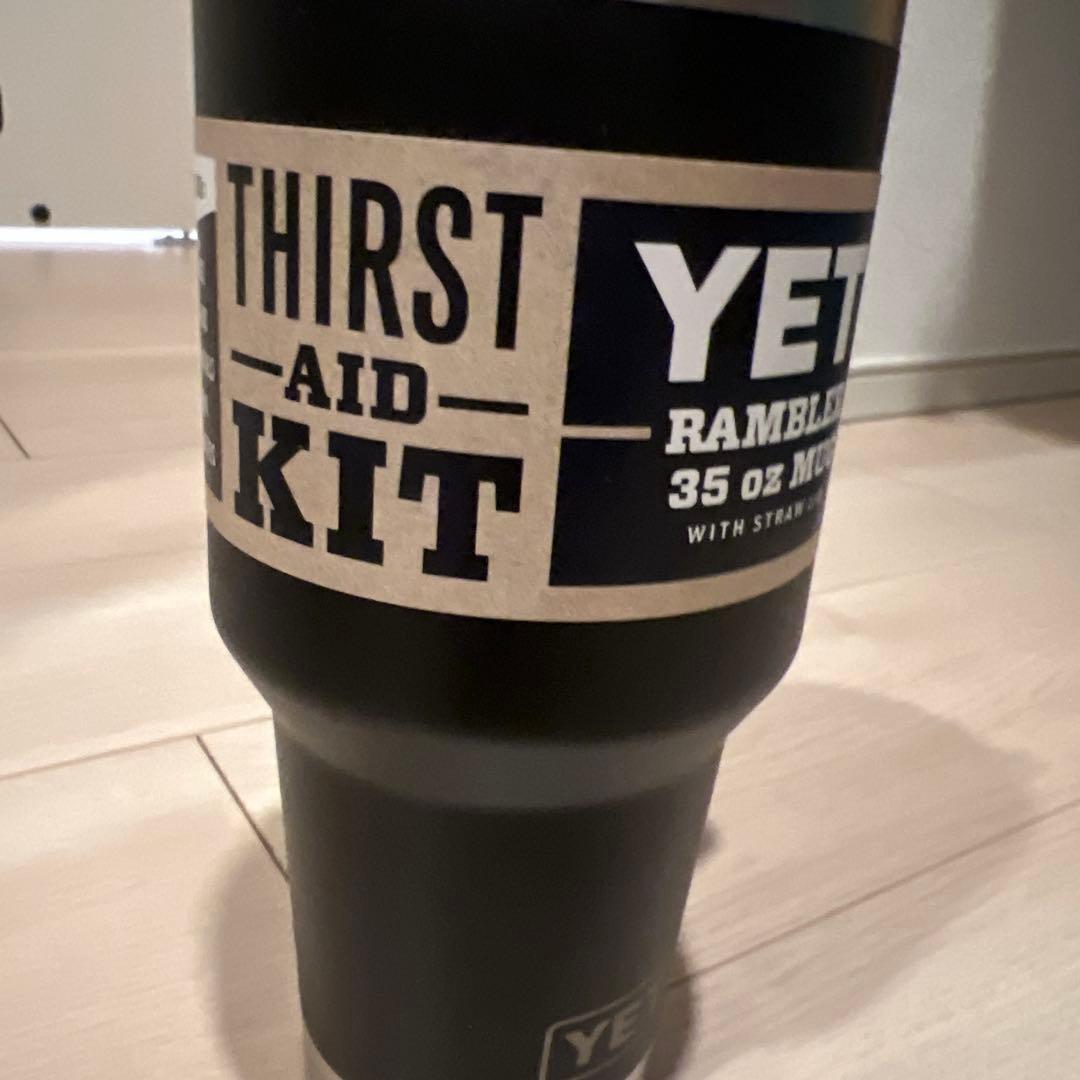 YETI Rambler 35 oz Mug ストロー付き　新品未使用