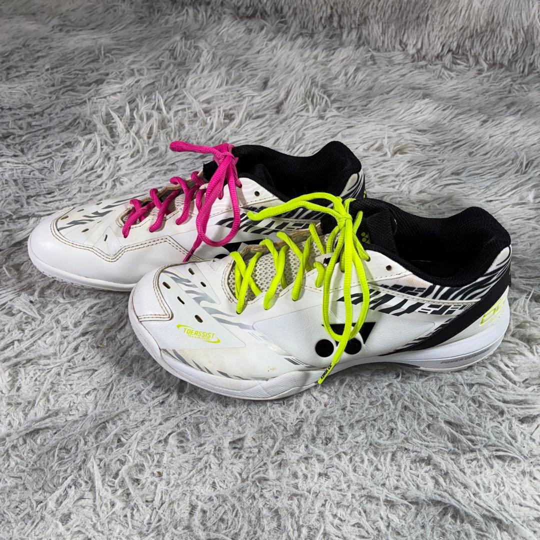 YONEX ヨネックス バドミントンシューズパワークッション桃田モデル 26.5
