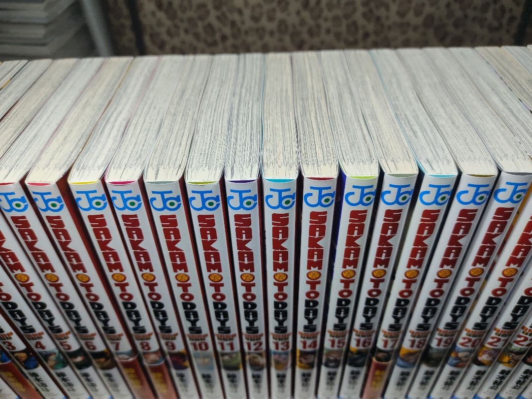 中古　SAKAMOTO DAYS　サカモトデイズ1〜25巻