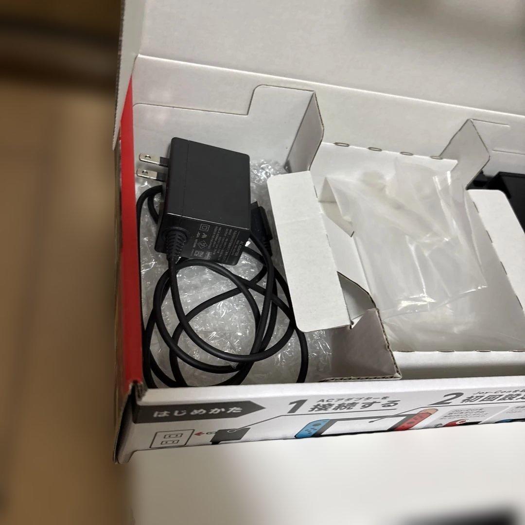 ナ*6様 【ジャンク】Nintendo Switch 本体　充電不可
