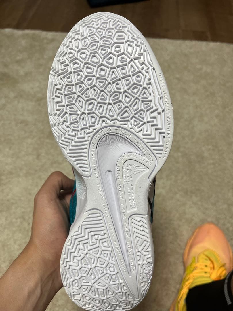 Nike JA2 バスケットボールシューズ