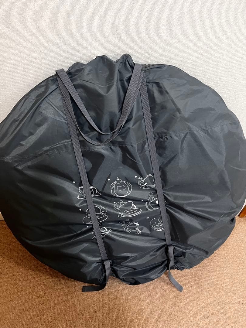新品！⭐︎ayamaya⭐︎4〜6人用ポップアップテント