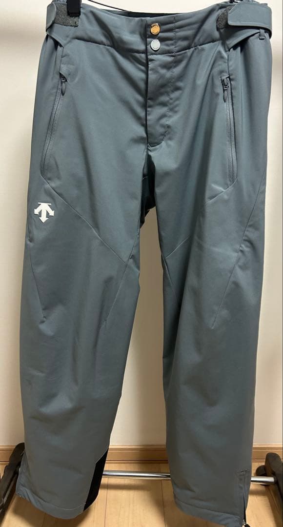 DESCENTE デサント(オガサカチーム)スキーウェア 上下セット Lサイズ