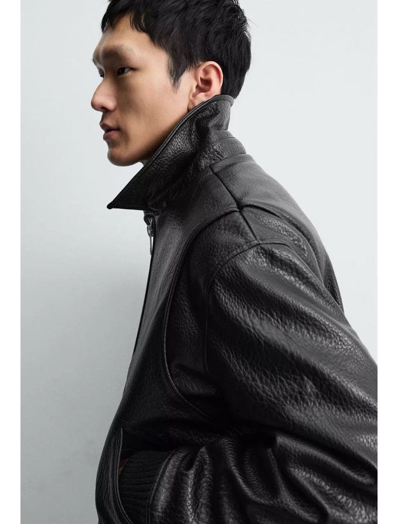 【完売品】ZARA 黒 フェイクレザー パフジャケット　L