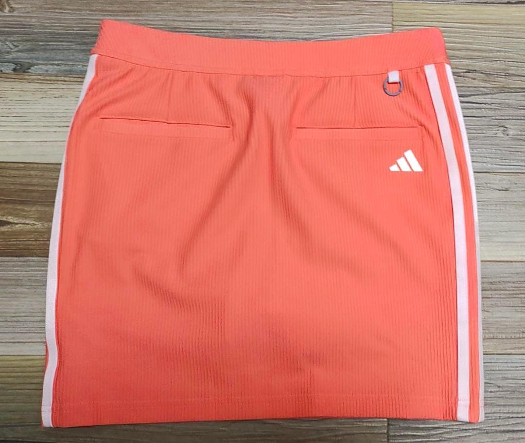 ✨シーズン到来‼️⭐adidas ★スカート＆モックシャツ セットアップ新品S