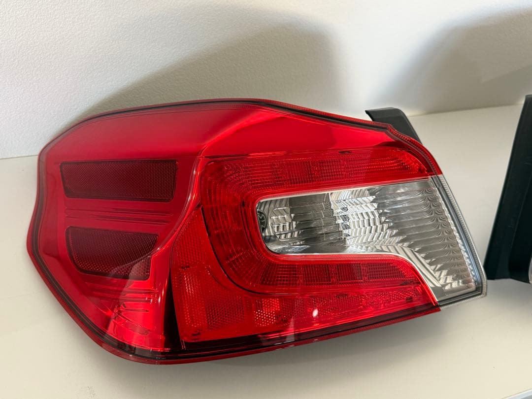 スバル WRX STi WRX S4 VAB VAG 純正テールランプ