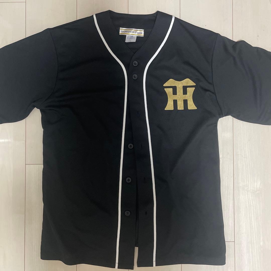 三塁SHOP限定販売　阪神タイガース　ベースボールシャツ　ユニフォーム　森下翔太