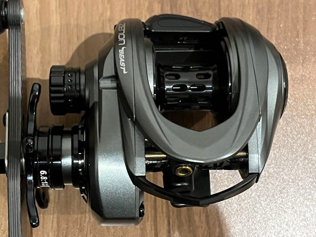 ゼノン BEAST6