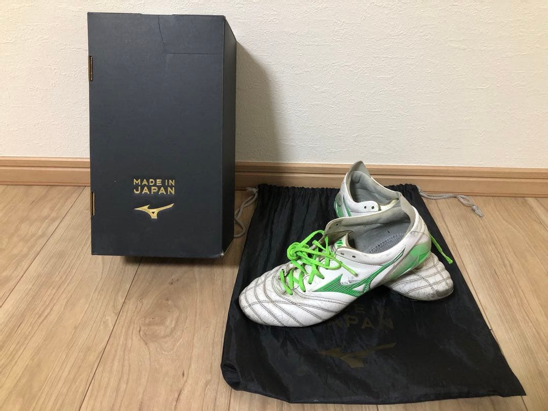 モレリア NEO 4 JAPAN サッカースパイク MORELIA NEO