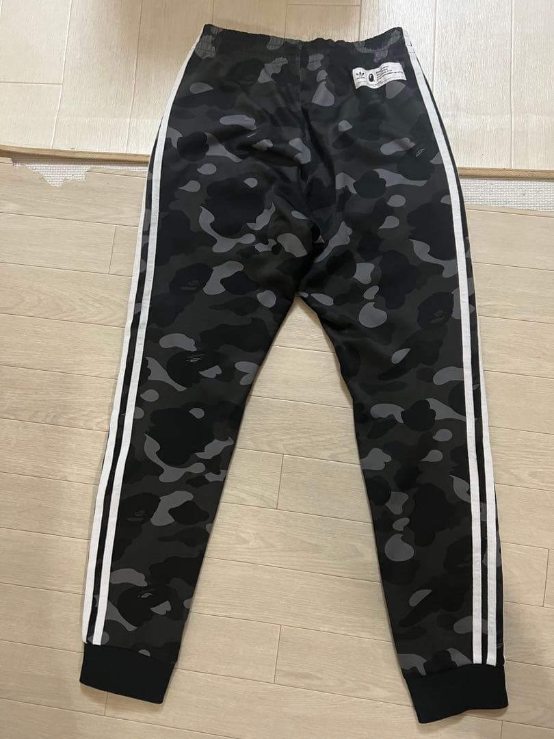 BAPE adidasコラボパンツ