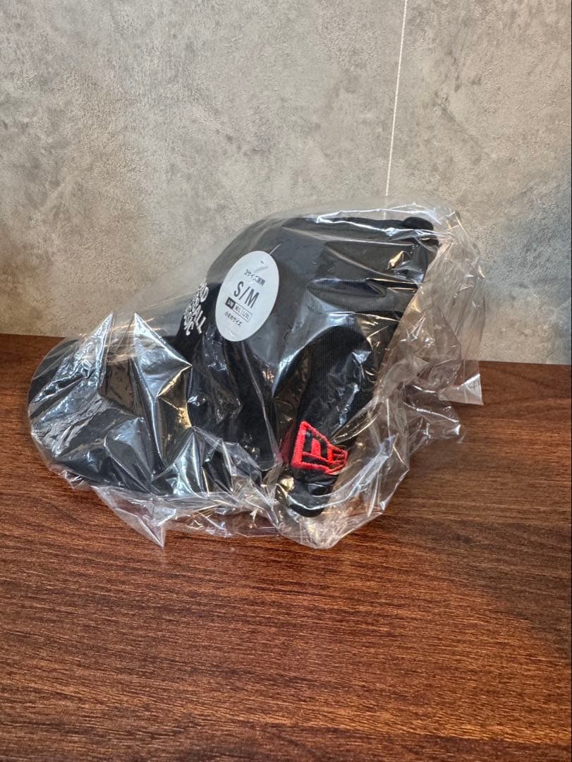 new era 9THIRTY WBC × Netflix S/M キャップ