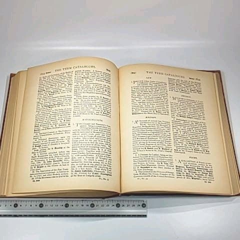 ザ　ターム 　カタログズ.　著者直筆サイン入り. 出版数限定書籍