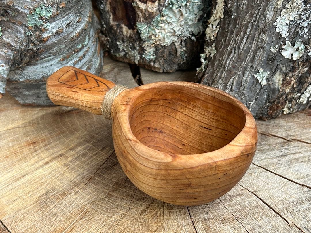 SUNSWOOD サンズウッド 山桜 kuksa ククサ　手彫り　ソロキャン野営